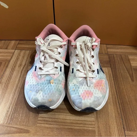 Nike Air Winflo 10 Women's Running Shoes Sz 6W - Picture 2 of 7